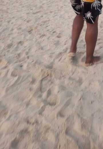 Larry (@larry1085) — my photo № 1