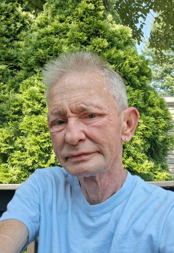 Raymond (@raymond1694) — my photo № 1