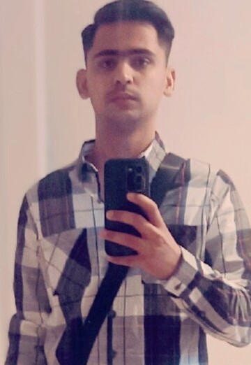 My photo - Sami Ullah, 18 from Wicklow (@samiullah28)